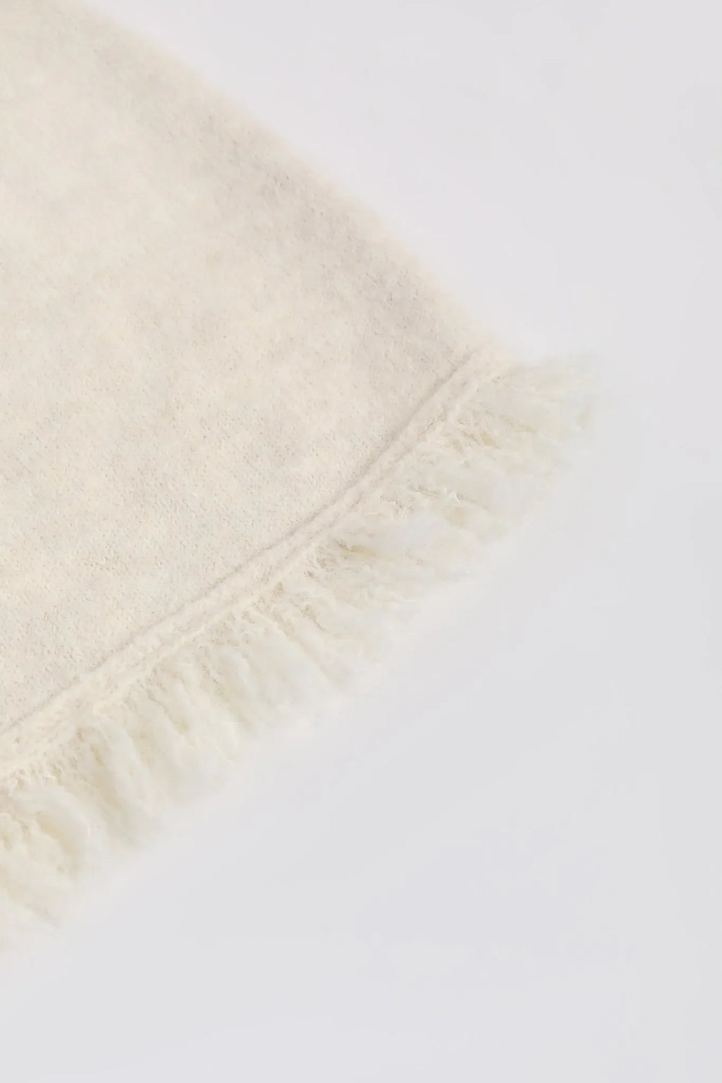 Twisted Bread Dog Alpaca-Feel Knit Skirt