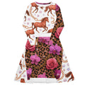 Langärmliges Midikleid mit Allover-Print aus Pferden, Ketten, Leopardenmuster und Orchideen in Midi-Länge