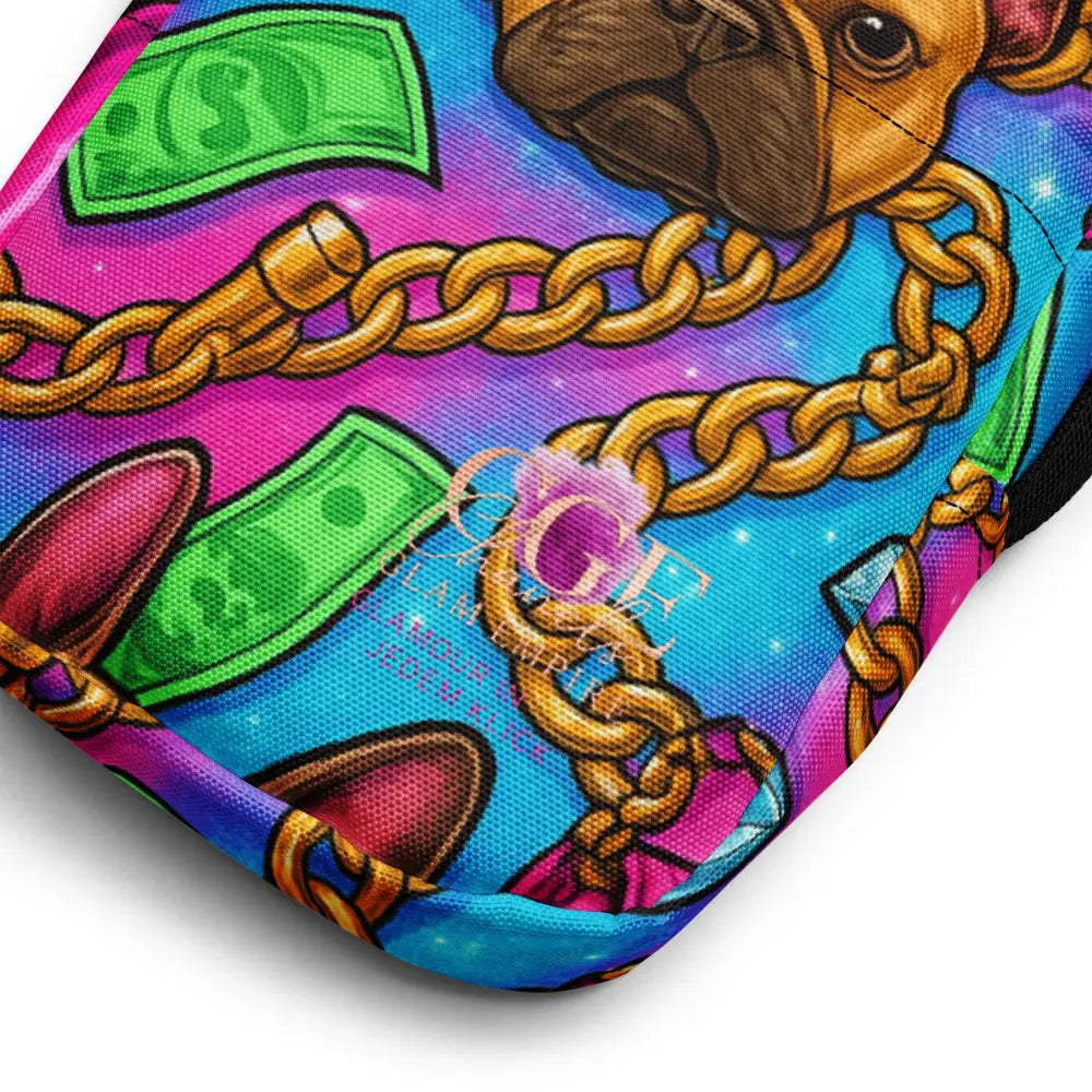 bunte Umhängetasche mit Bulldoggen, goldenen Ketten und Geldscheinen, robust und wasserabweisend, für Alltag und Outdoor geeignet